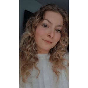 Meet your Posher, Laurie-ann